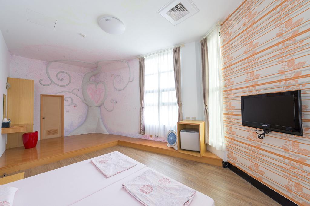 Hodua Guest House Beigang Екстериор снимка